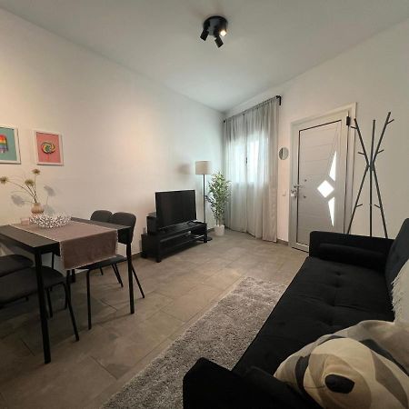 Cozy Apartment Well-Located In Terrassa, Barcelona Dış mekan fotoğraf