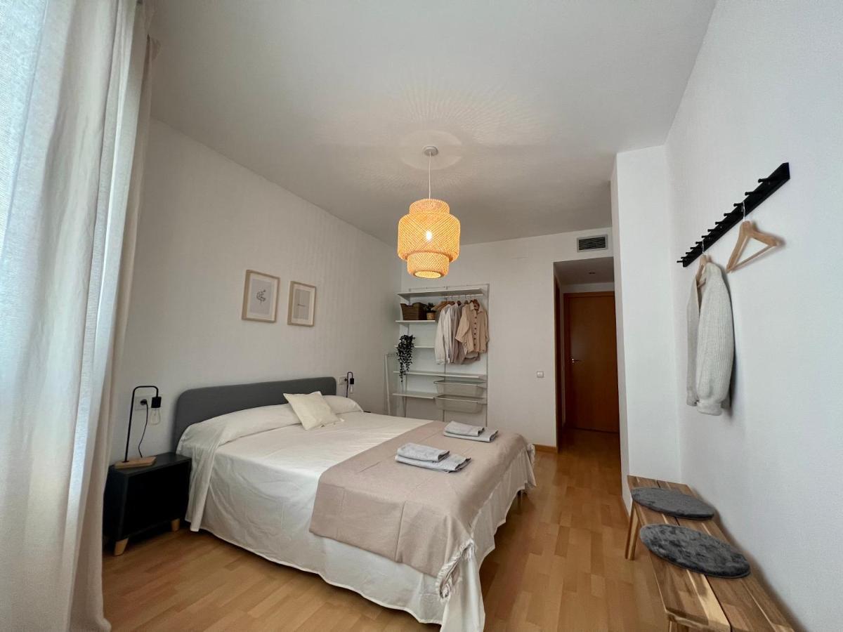 Cozy Apartment Well-Located In Terrassa, Barcelona Dış mekan fotoğraf